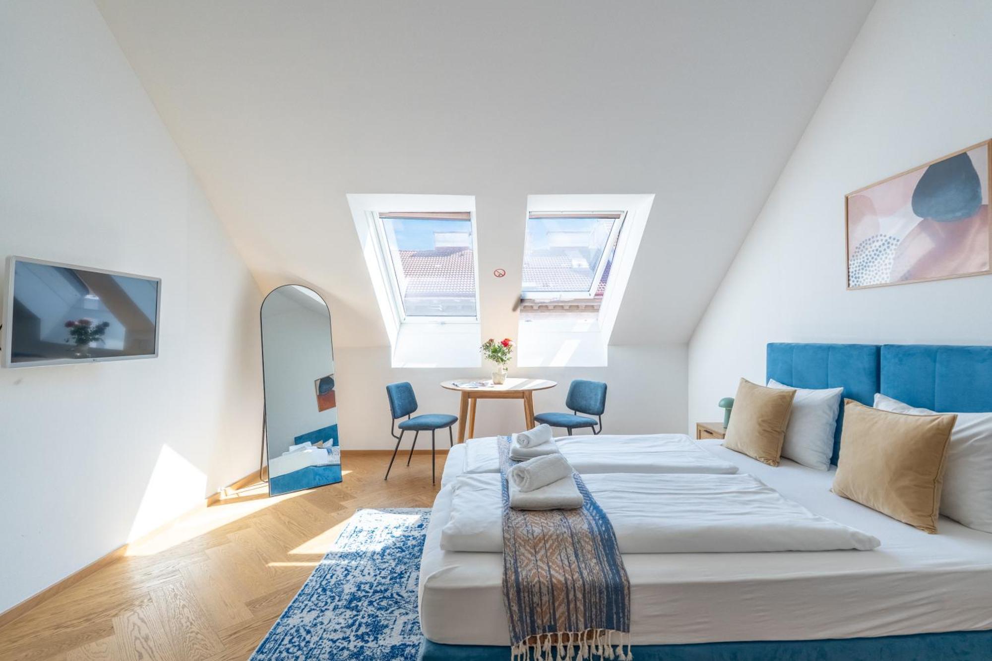 Schoenbrunn Apartment