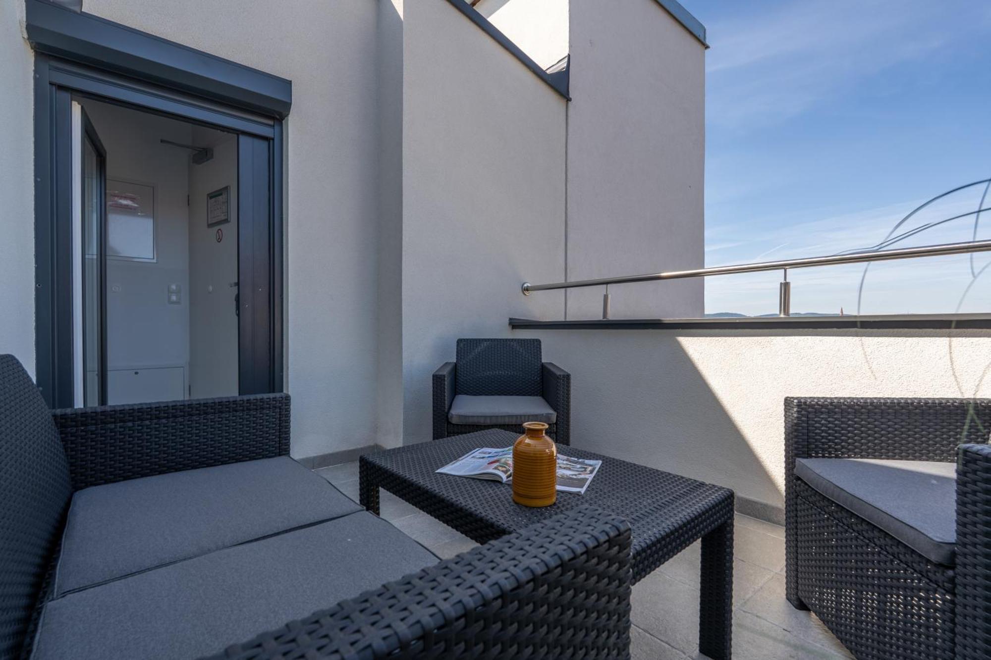 Schoenbrunn Apartment *